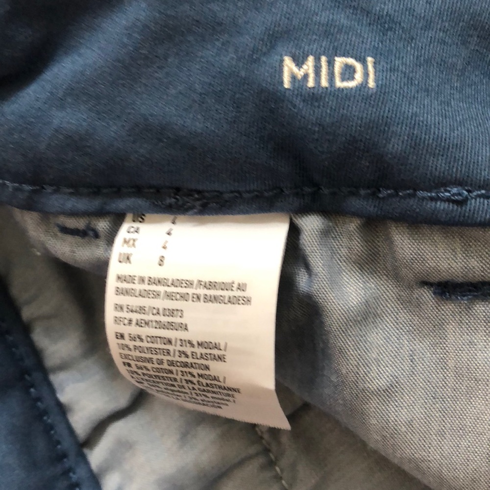 AEO blue shorts - Picture 4 of 5